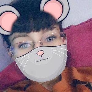 Meet your Posher, Mollie